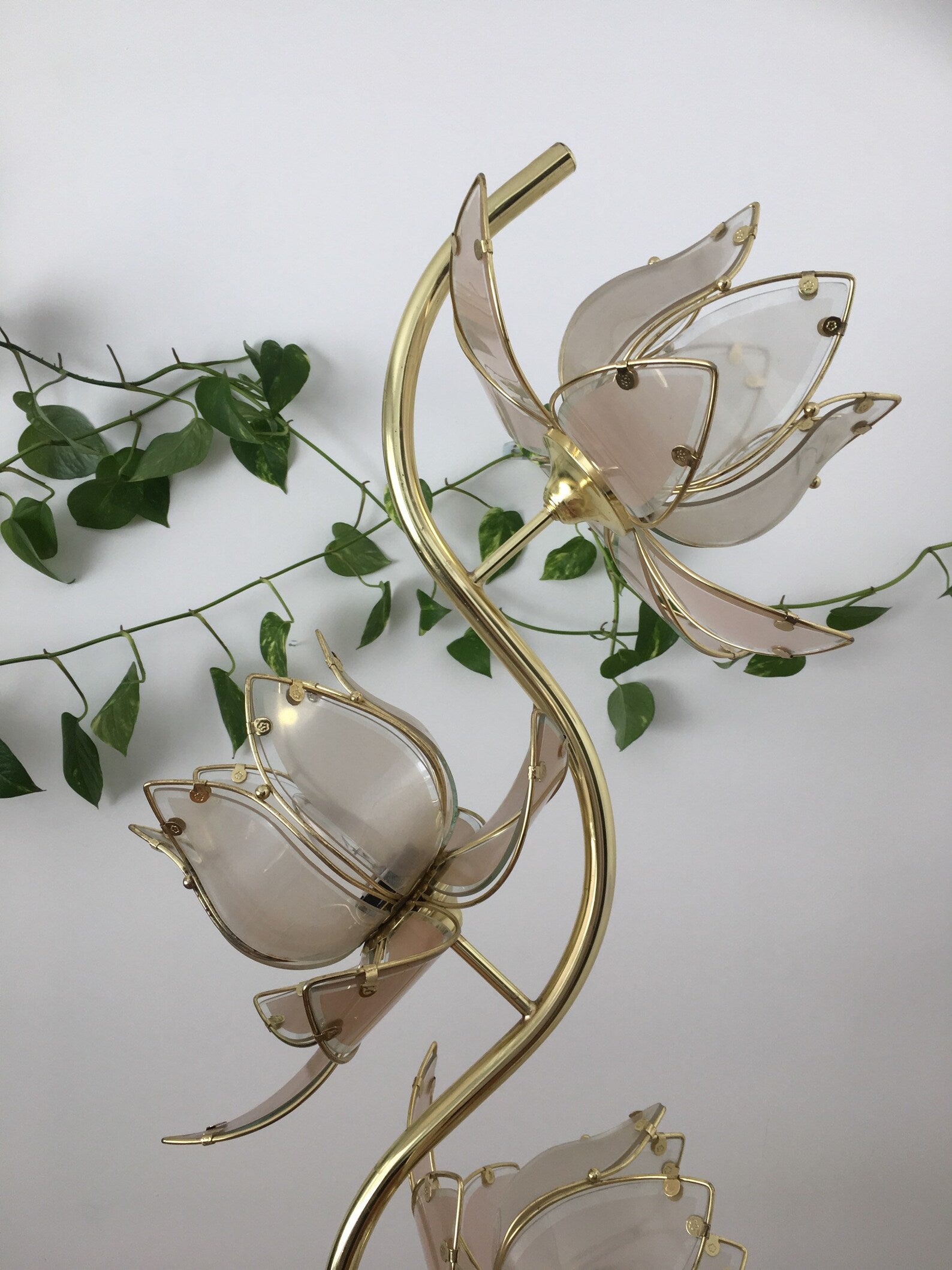 Cream Lotus Flower Floor Lamp
